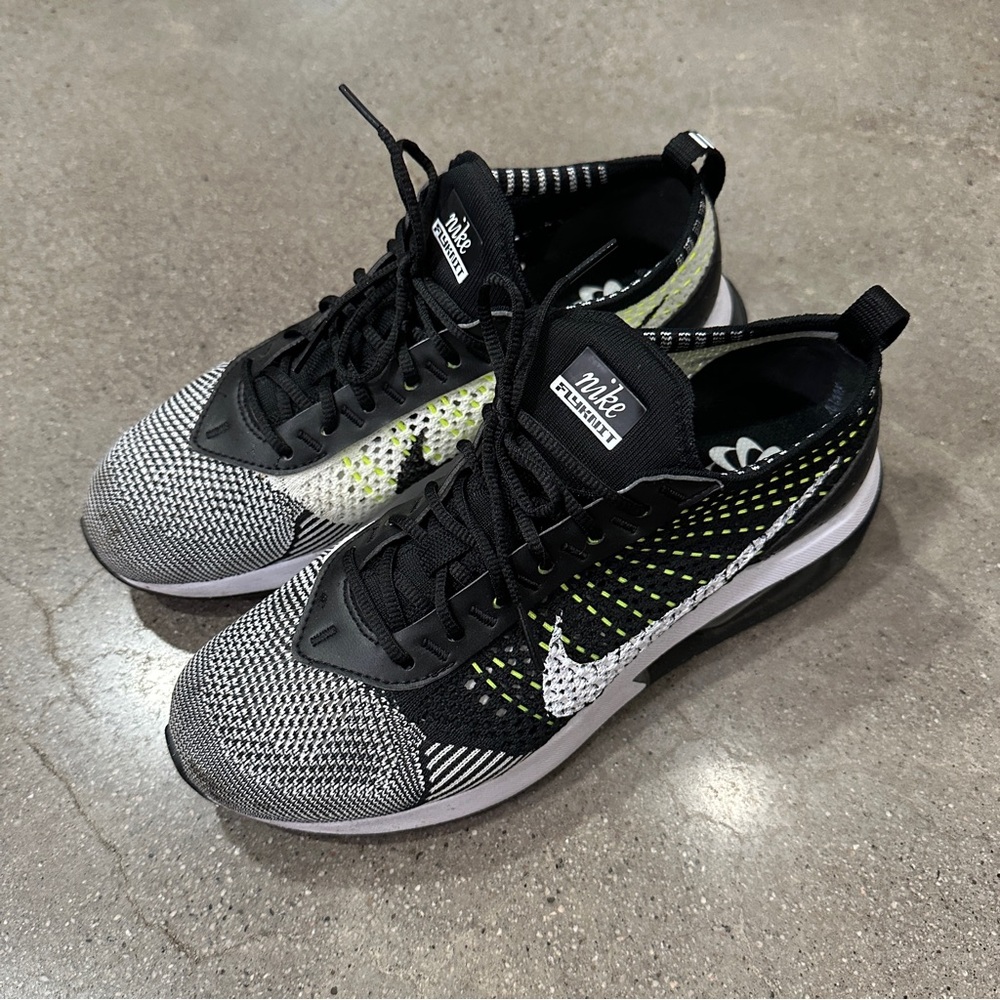 Nike Air Max Flyknit Racer Women’s 6.5